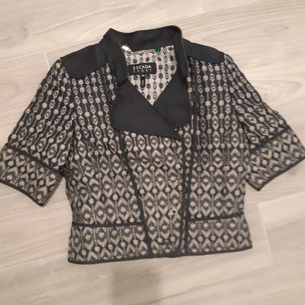 Escada Cropped Sport Jacket